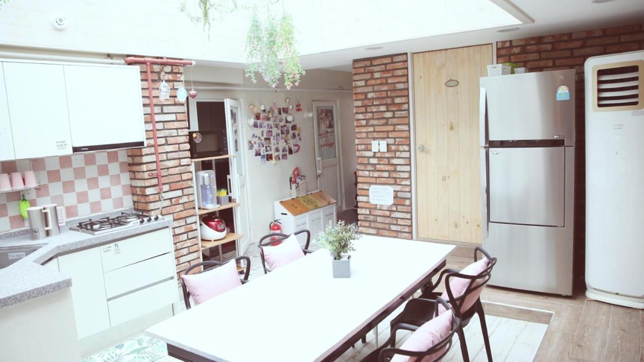 Unni House Hostel Seul Exterior foto